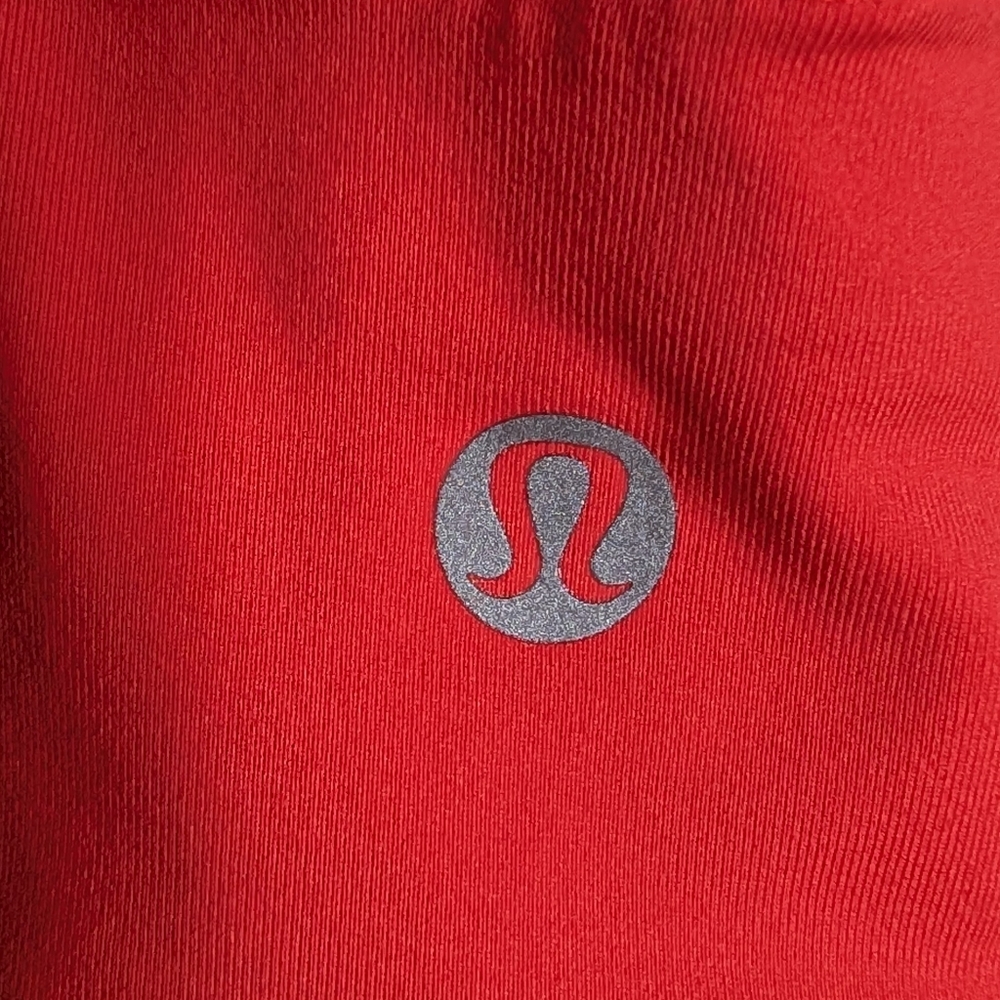 lululemon athletica Coral Sports Bra - Picture 9 of 10